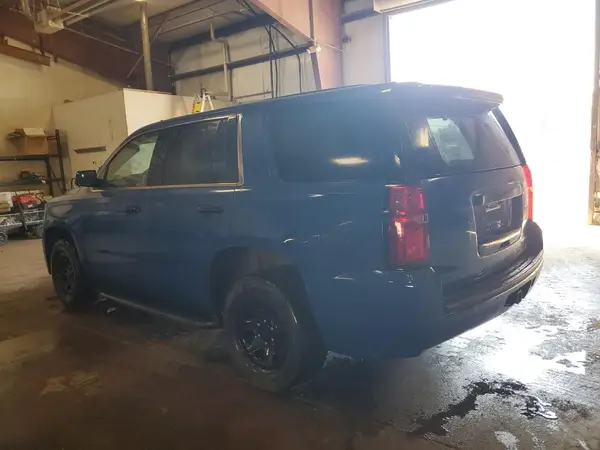 1GNSKDEC2HR293749 2017 CHEVROLET TAHOE - Image 2