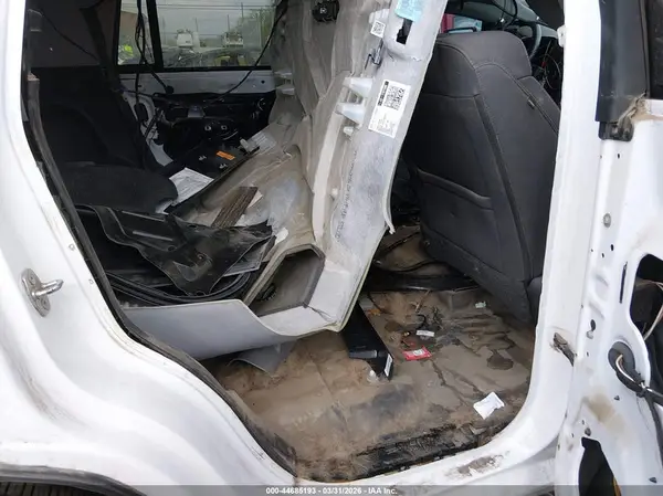 1GNSKDEC2JR330143 2018 CHEVROLET TAHOE - Image 8