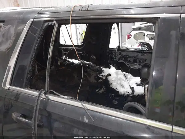1GNSKDEC3HR299365 2017 CHEVROLET TAHOE - Image 8