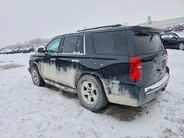1GNSKDEC3KR123083 2019 CHEVROLET TAHOE - Image 2