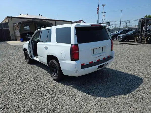 1GNSKDEC3LR229809 2020 CHEVROLET TAHOE - Image 2