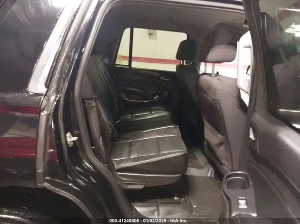 1GNSKDEC4KR122766 2019 CHEVROLET TAHOE - Image 8