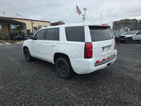 1GNSKDEC5LR228984 2020 CHEVROLET TAHOE - Image 2