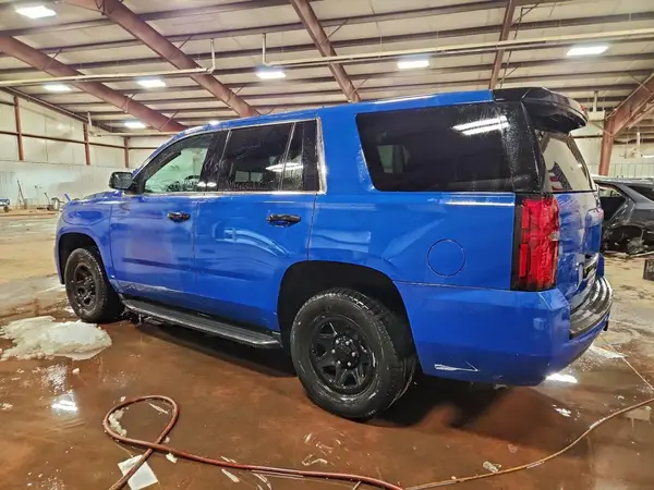 1GNSKDEC6HR309824 2017 CHEVROLET TAHOE - Image 2