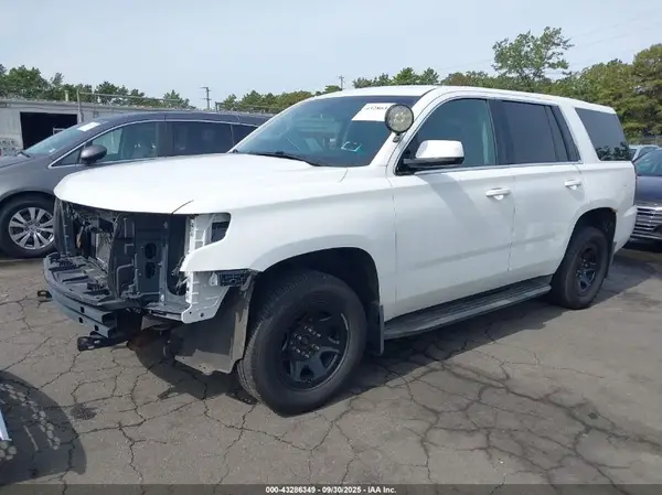 1GNSKDEC7GR383557 2016 CHEVROLET TAHOE - Image 2