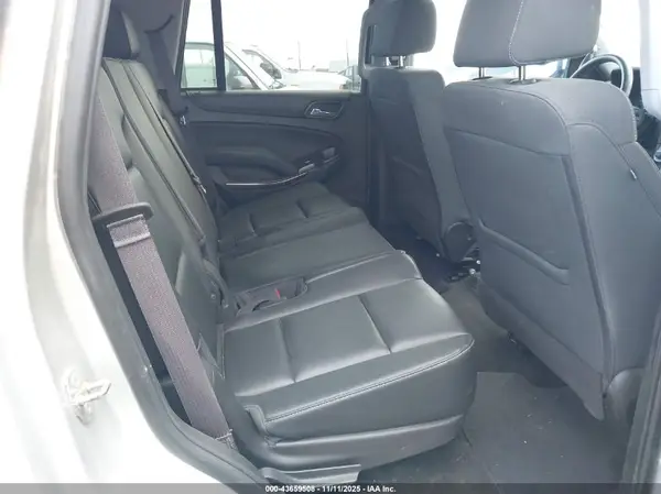 1GNSKDEC7HR262027 2017 CHEVROLET TAHOE - Image 8