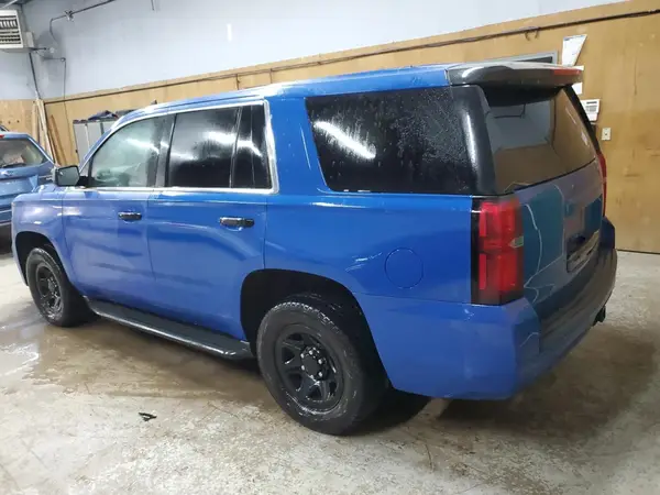1GNSKDEC7HR294640 2017 CHEVROLET TAHOE - Image 2
