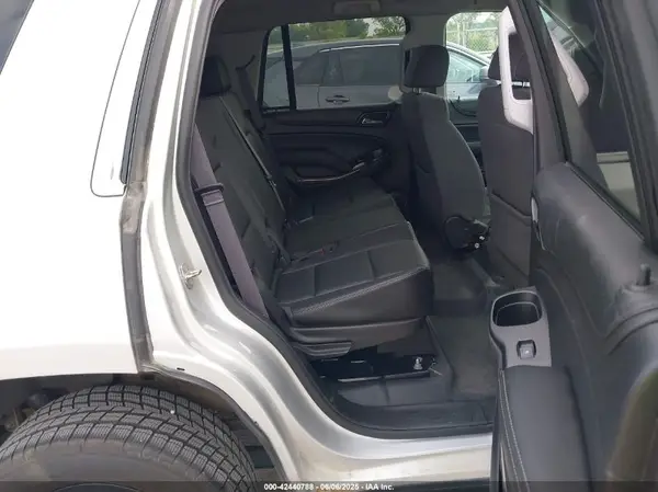 1GNSKDEC8GR268241 2016 CHEVROLET TAHOE - Image 8