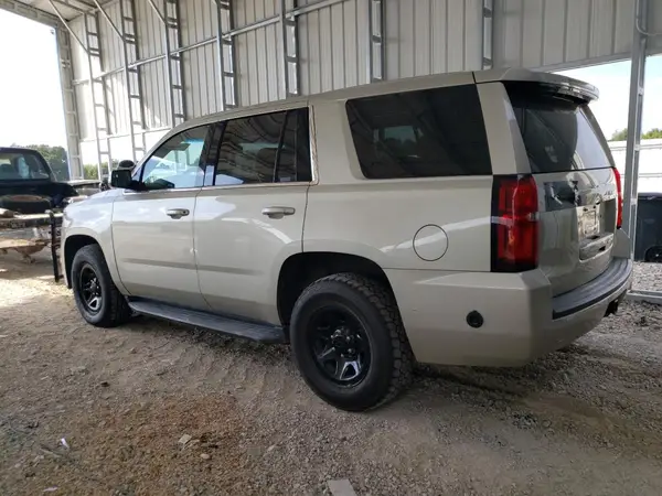 1GNSKDEC8HR247469 2017 CHEVROLET TAHOE - Image 2