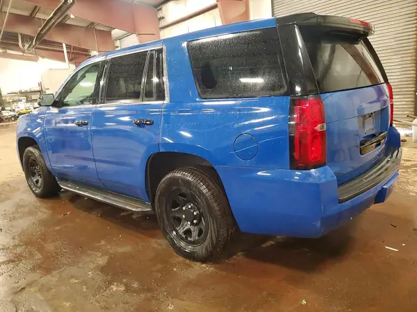 1GNSKDEC8HR309758 2017 CHEVROLET TAHOE - Image 2