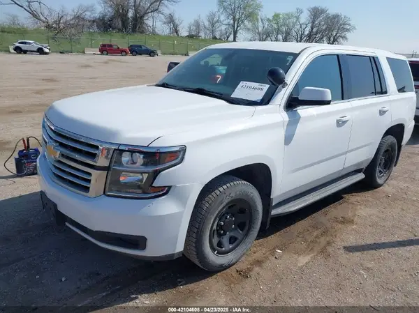 1GNSKDEC8LR258254 2020 CHEVROLET TAHOE - Image 2