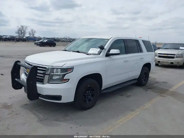 1GNSKDEC9LR260983 2020 CHEVROLET TAHOE - Image 2
