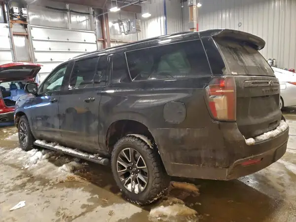 1GNSKDKD1PR475700 2023 CHEVROLET SUBURBAN - Image 2