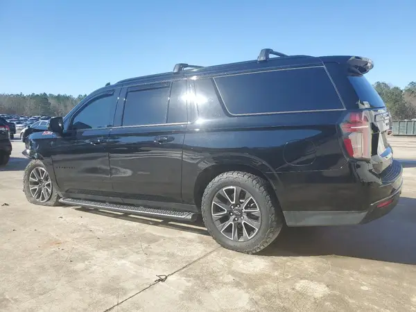 1GNSKDKD2MR165986 2021 CHEVROLET SUBURBAN - Image 2
