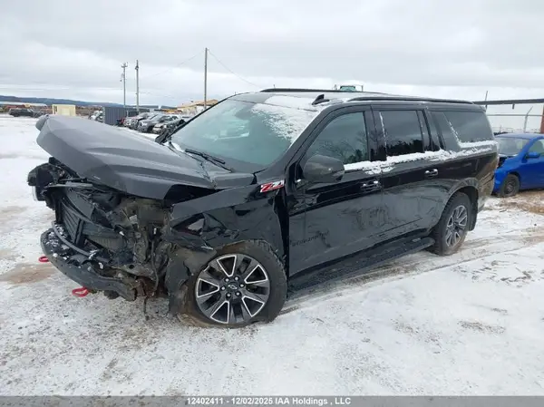 1GNSKDKD2PR175924 2023 CHEVROLET SUBURBAN - Image 2
