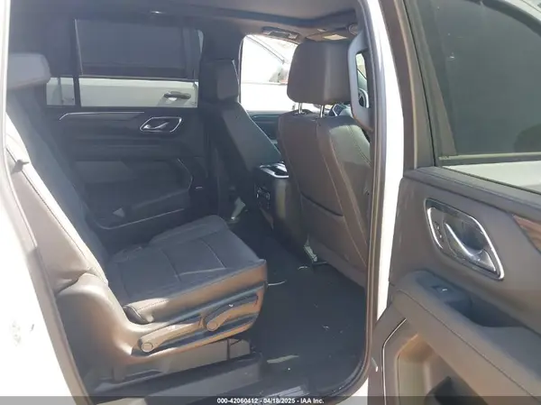1GNSKDKD2RR355679 2024 CHEVROLET SUBURBAN - Image 8