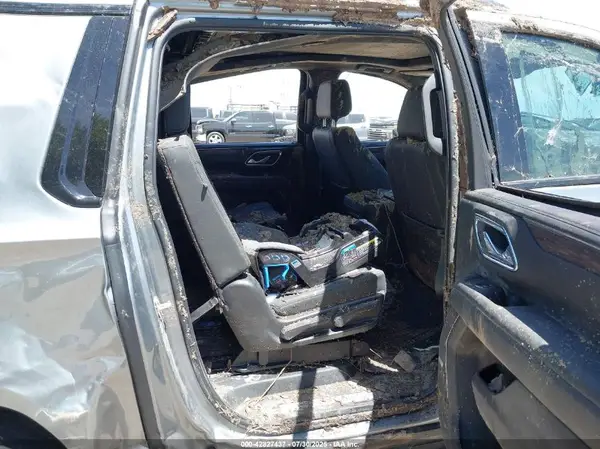 1GNSKDKD3PR234124 2023 CHEVROLET SUBURBAN - Image 8