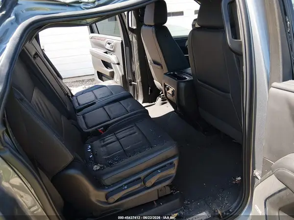 1GNSKDKD5NR255151 2022 CHEVROLET SUBURBAN - Image 8