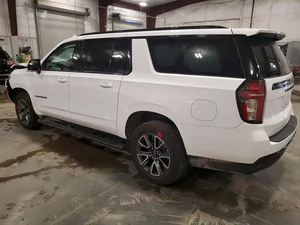1GNSKDKD6PR525989 2023 CHEVROLET SUBURBAN - Image 2
