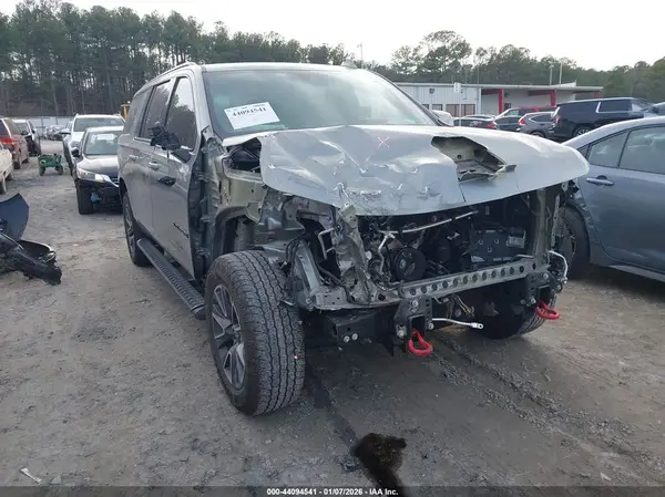 1GNSKDKD7PR535186 2023 CHEVROLET SUBURBAN - Image 1