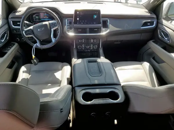 1GNSKDKD8NR106667 2022 CHEVROLET SUBURBAN - Image 8