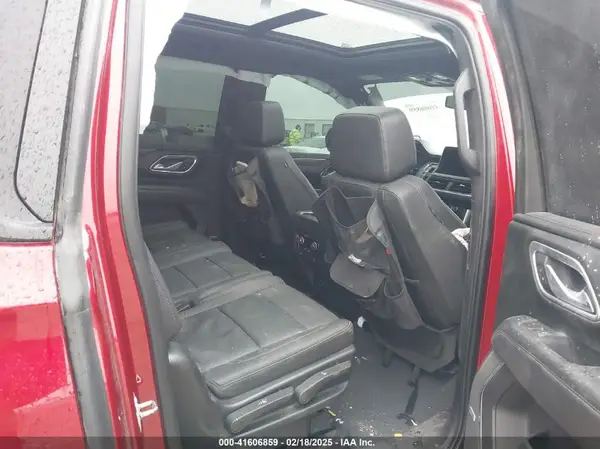 1GNSKDKD8NR301037 2022 CHEVROLET SUBURBAN - Image 8
