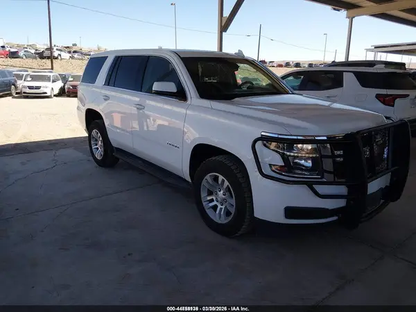 1GNSKEEC8HR320703 2017 CHEVROLET TAHOE - Image 1