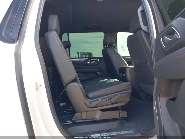 1GNSKEKD2MR397946 2021 CHEVROLET SUBURBAN - Image 8