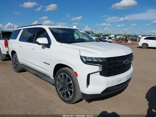1GNSKEKD2MR481135 2021 CHEVROLET SUBURBAN