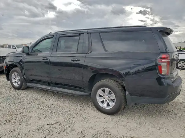 1GNSKEKD3PR493055 2023 CHEVROLET SUBURBAN - Image 2