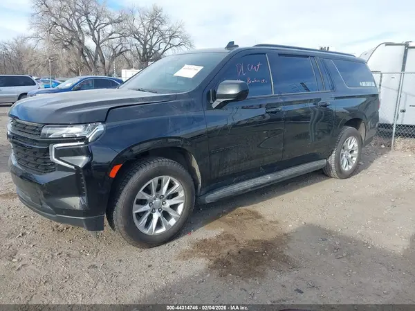 1GNSKEKD6PR561817 2023 CHEVROLET SUBURBAN - Image 2