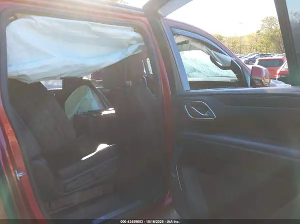 1GNSKEKD9MR250703 2021 CHEVROLET SUBURBAN - Image 8