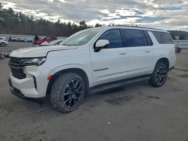 1GNSKEKT0NR317360 2022 CHEVROLET SUBURBAN - Image 1