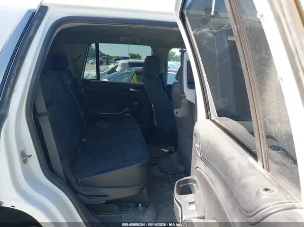 1GNSKFEC0HR217796 2017 CHEVROLET TAHOE - Image 8