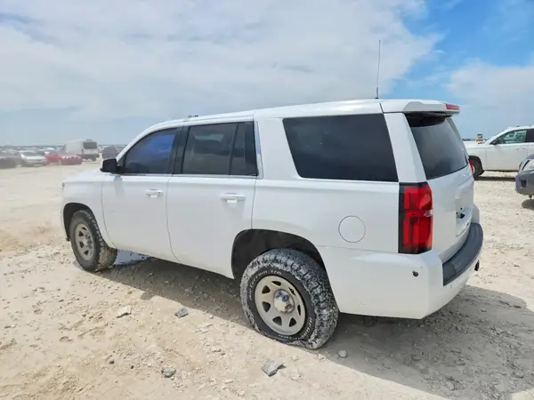 1GNSKFEC0HR266237 2017 CHEVROLET TAHOE - Image 2