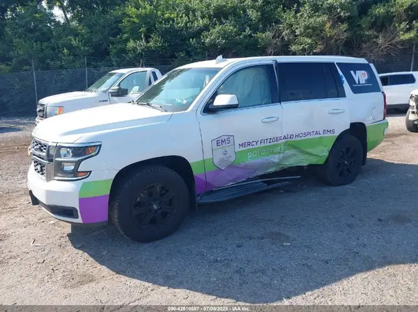 1GNSKFEC1GR249946 2016 CHEVROLET TAHOE - Image 2