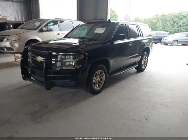 1GNSKFEC1GR26711 2016 CHEVROLET TAHOE - Image 2