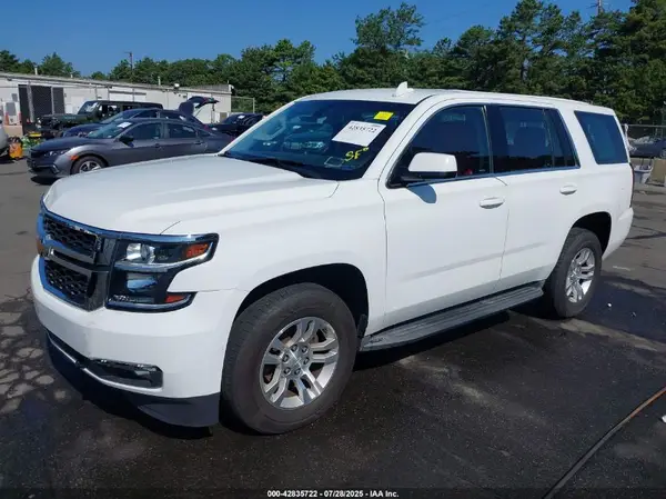 1GNSKFEC1GR326461 2016 CHEVROLET TAHOE - Image 2