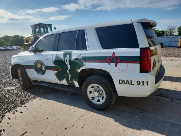 1GNSKFEC1JR311787 2018 CHEVROLET TAHOE - Image 2