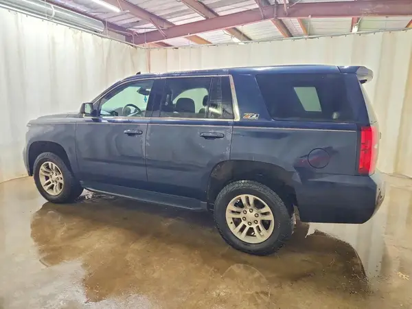 1GNSKFEC2HR254509 2017 CHEVROLET TAHOE - Image 2
