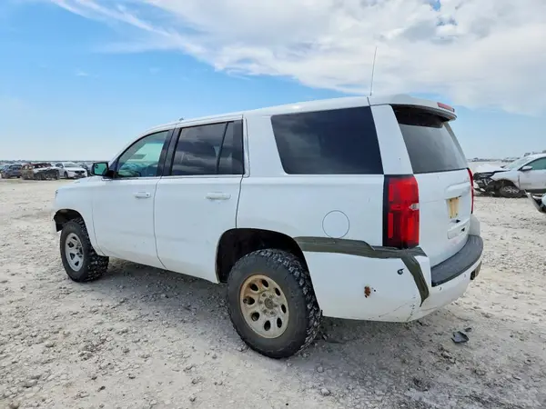 1GNSKFEC4GR438168 2016 CHEVROLET TAHOE - Image 2
