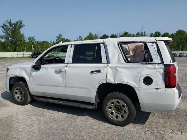 1GNSKFEC4HR284689 2017 CHEVROLET TAHOE - Image 2