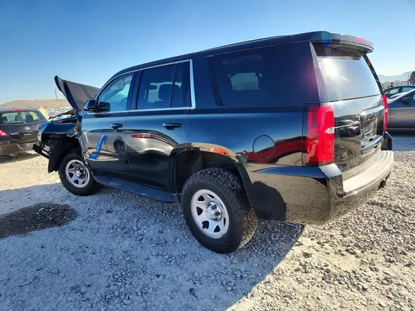 1GNSKFEC5JR372933 2018 CHEVROLET TAHOE - Image 2