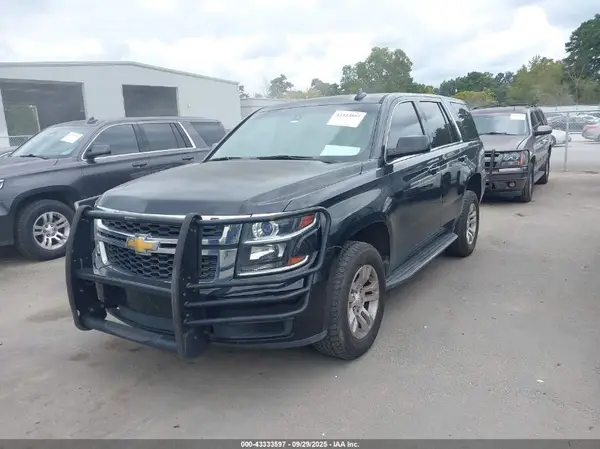 1GNSKFEC6HR214059 2017 CHEVROLET TAHOE - Image 2