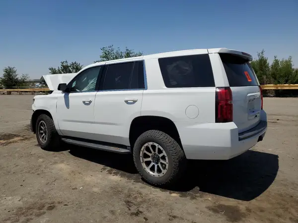 1GNSKFEC6HR316896 2017 CHEVROLET TAHOE - Image 2
