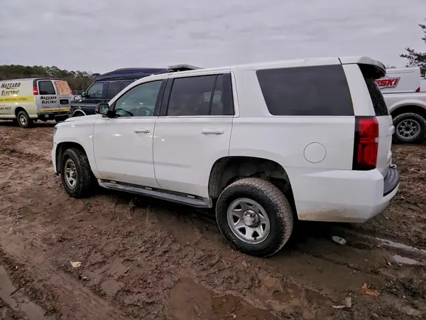 1GNSKFEC8GR346643 2016 CHEVROLET TAHOE - Image 2