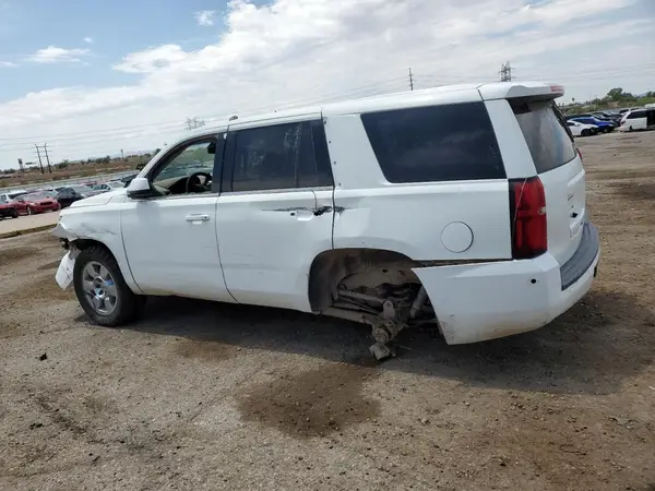 1GNSKFECXJR121387 2018 CHEVROLET TAHOE - Image 2