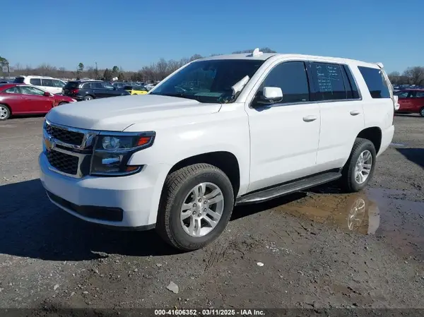1GNSKFECXJR201692 2018 CHEVROLET TAHOE - Image 2
