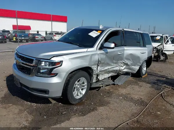 1GNSKFKC2LR245385 2020 CHEVROLET TAHOE - Image 2