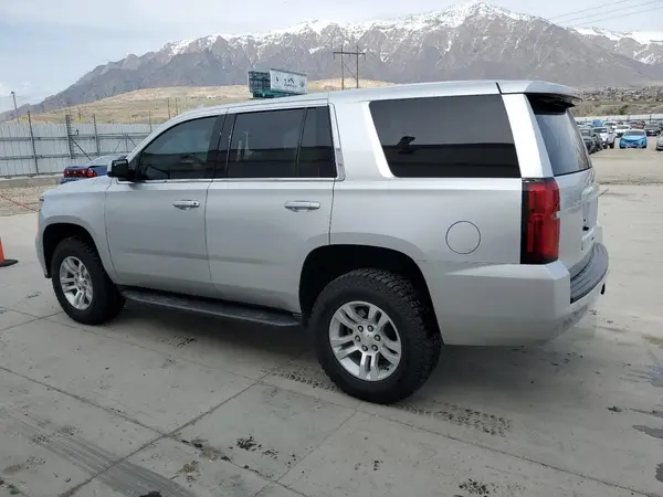 1GNSKFKC6JR311904 2018 CHEVROLET TAHOE - Image 2